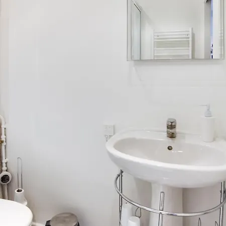 Centre Cosy Avec Mezzanine Apartamento