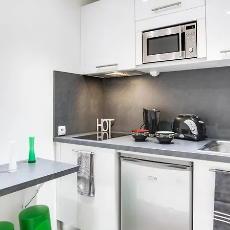 Centre Cosy Avec Mezzanine Apartmán Cannes
